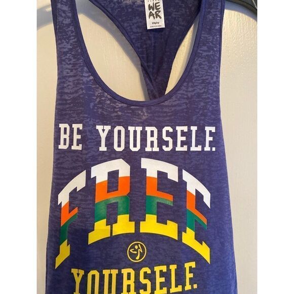 NWT‎ Zumba XS Twisted Racerback Tank - Picture 2 of 5